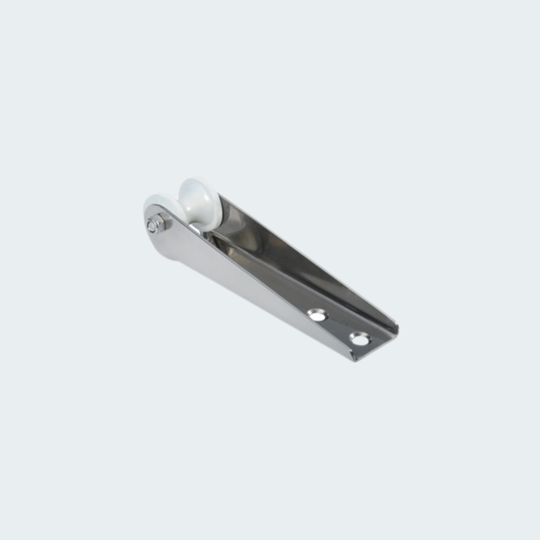 Bow Rollers For Small Vessels