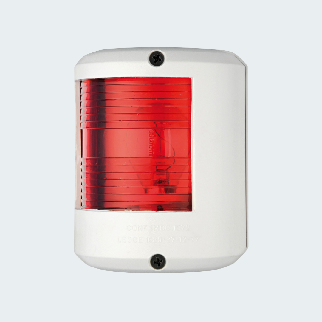 Utility78 White 112.5° Red Navigation Light