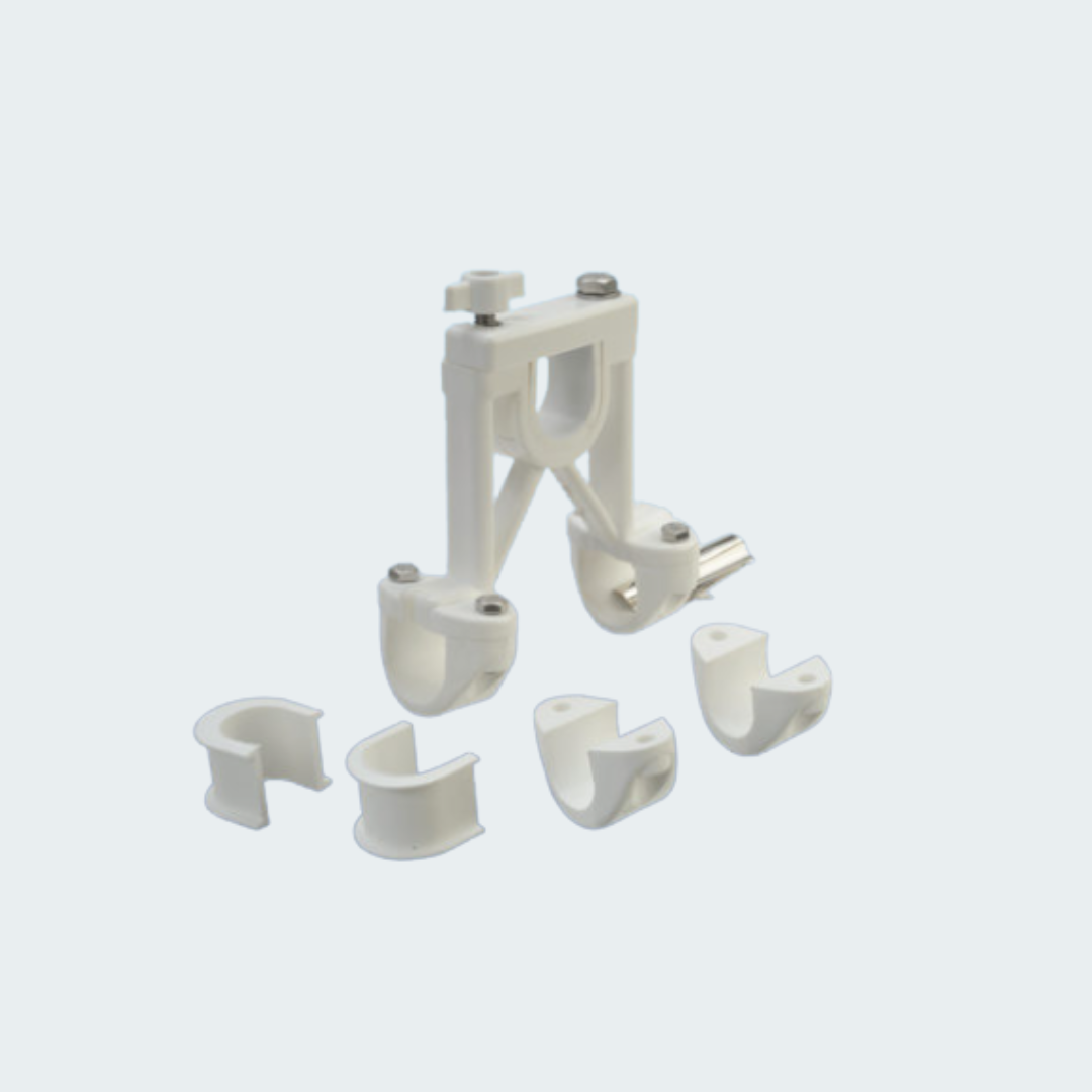 Glomex RA119 Stand off Bracket in Reinforced Nylon for SSB Antennas and Extensions